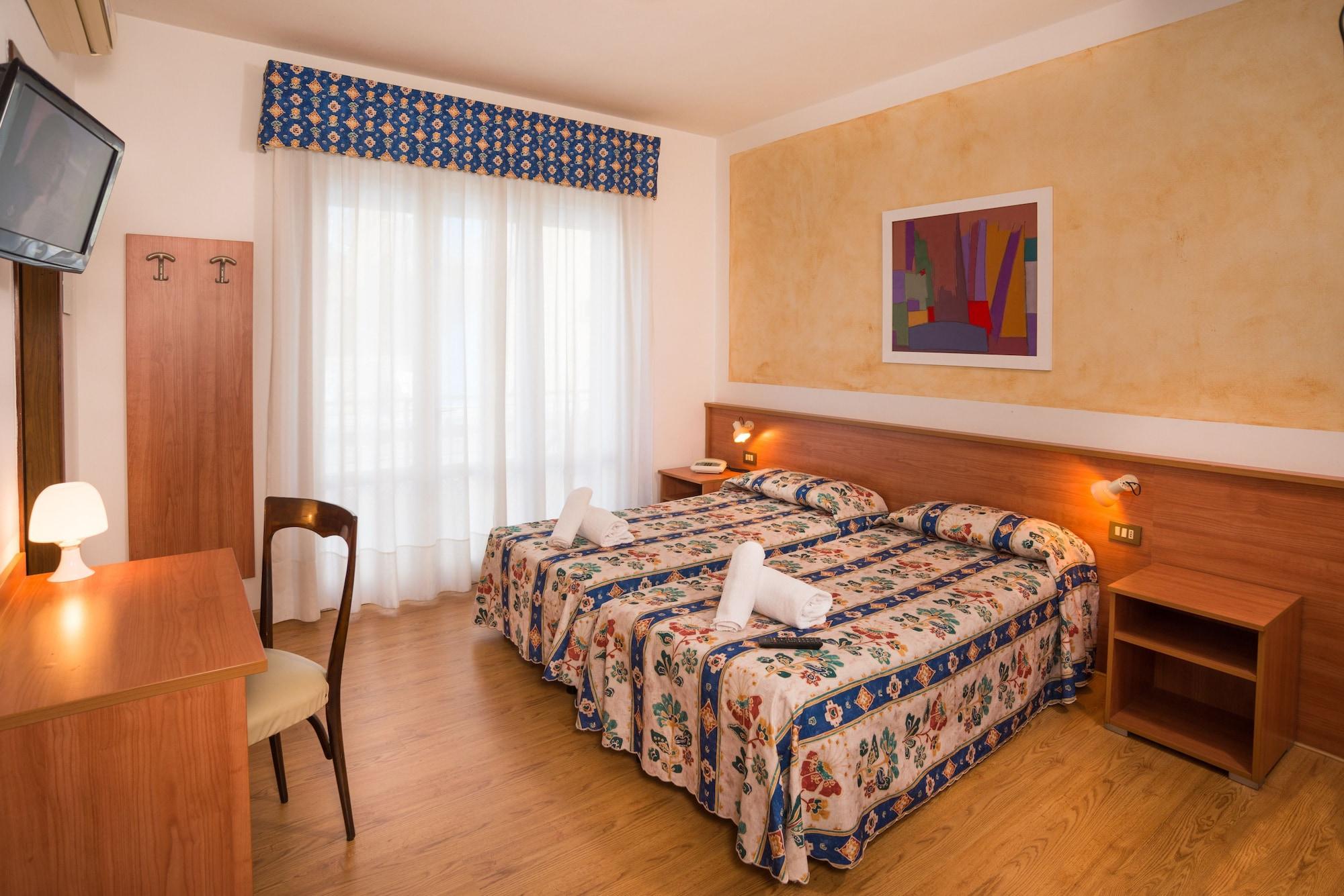 Hotel Azzorre Лідо-ді-Єзоло Екстер'єр фото