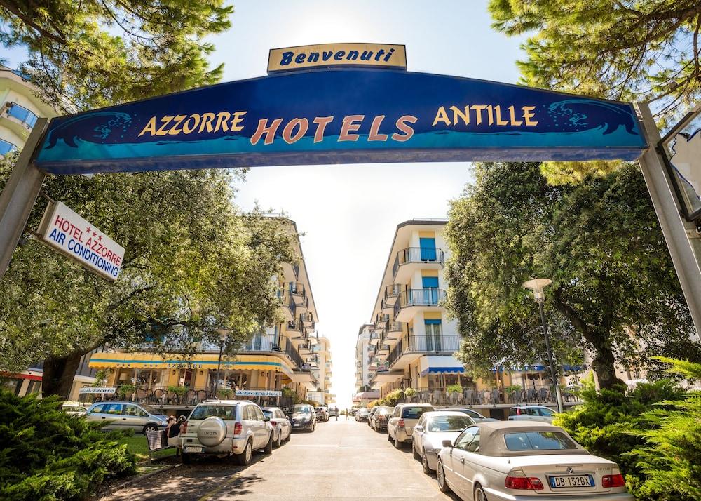 Hotel Azzorre Лідо-ді-Єзоло Екстер'єр фото