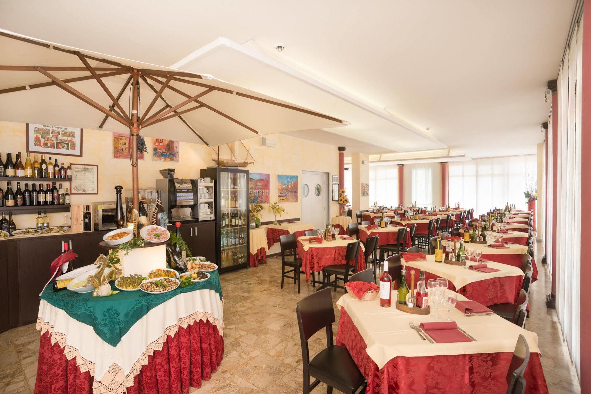 Hotel Azzorre Лідо-ді-Єзоло Екстер'єр фото